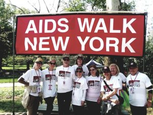 Gift for Life/DIFFA team raises $30,000