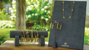 Big Cedar Lodge retail jewelry display