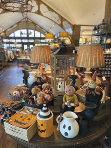 Seasonal display at Big Cedar Lodge retail