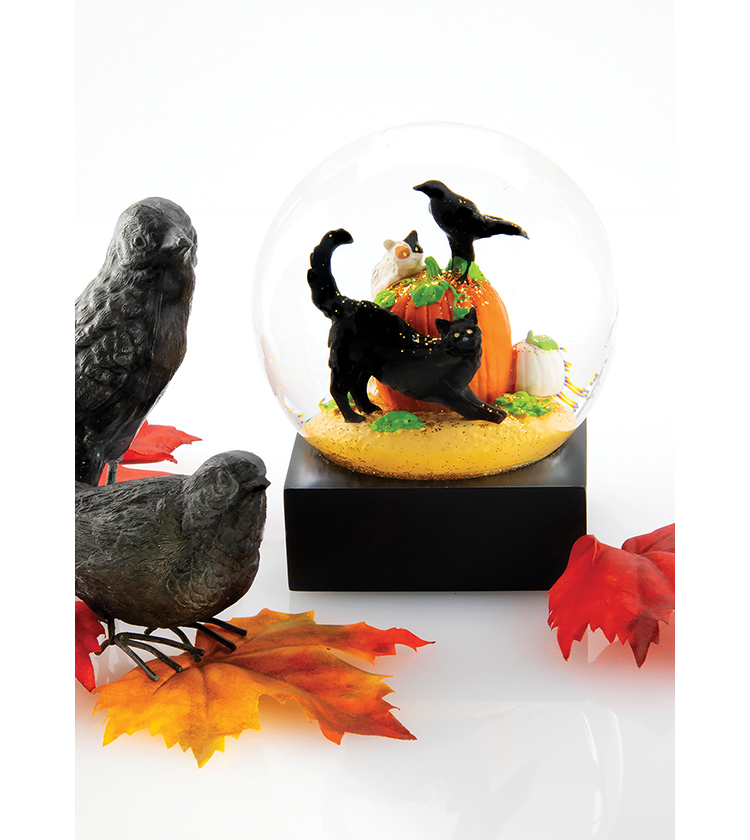 Halloween Snow Globe