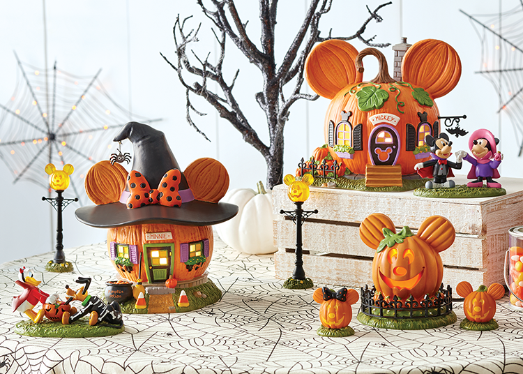 Disney Pumpkintown Village