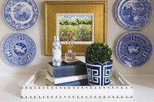 Greenleaf's Classic Linen Spray display