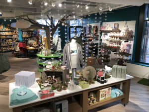 Gift Shop at Lincoln Park Zoo in Chicago