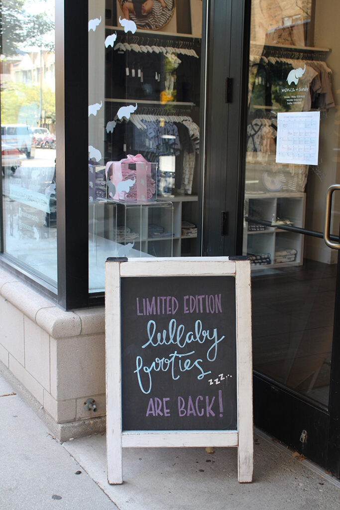 Display Inspirations: Sign of the Times
