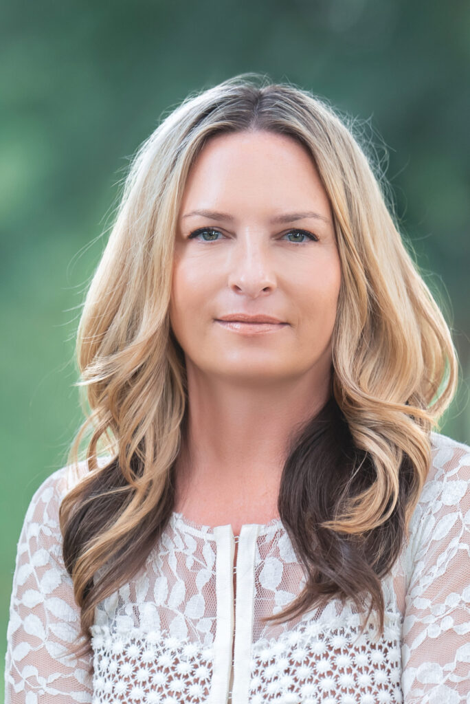 About Face Designs welcomes Janie Cheek