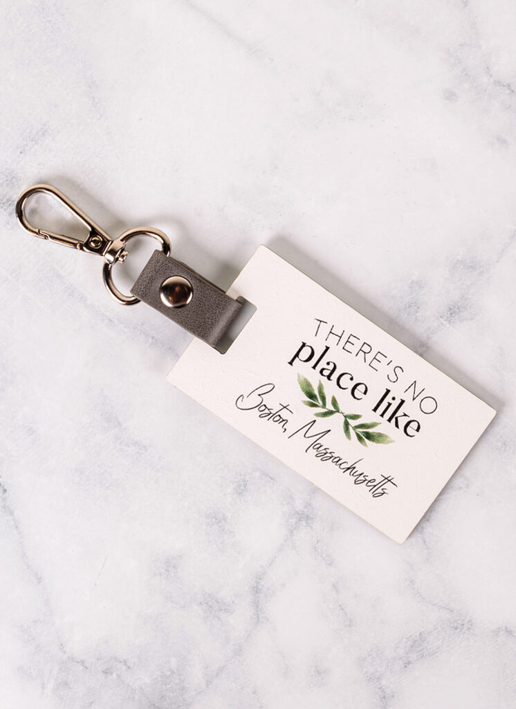 Key Chains with Localization