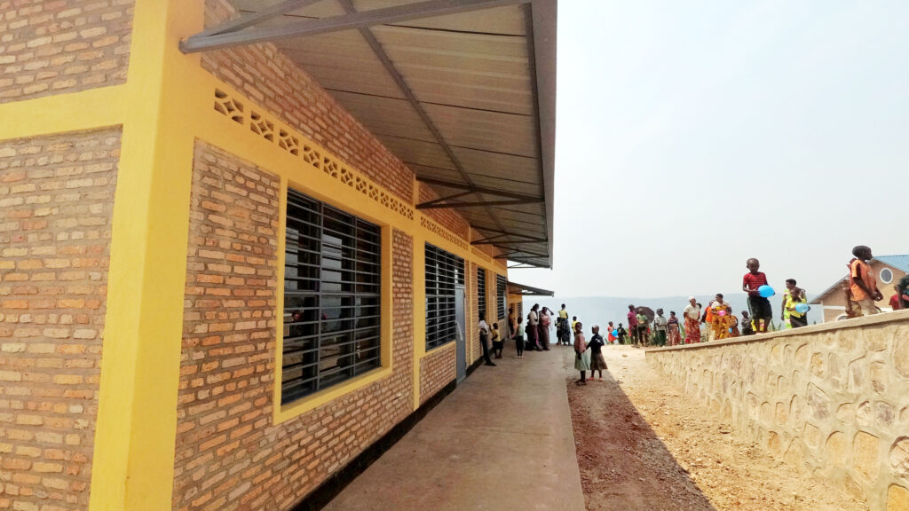 burton + BURTON’s Weaving Hope charity funds a Rwanda school