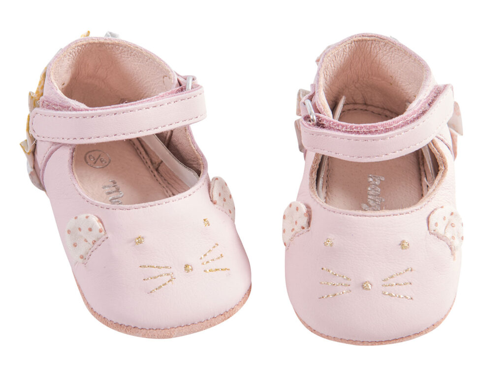 Baby Apparel and Décor with Girl Appeal