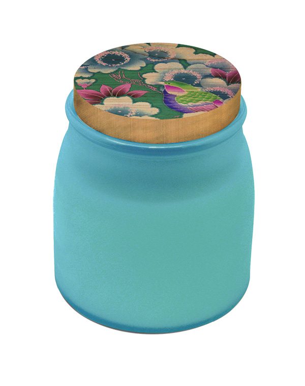 Shades of Spring 2015: Scuba Blue