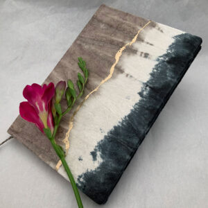sumis velvet journal display