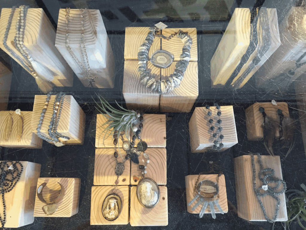 Top 10 Display Tips